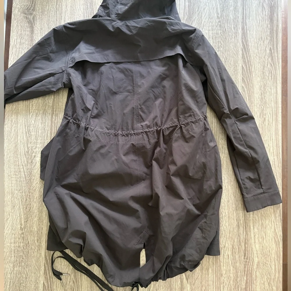 Lululemon &Go Swing trench coat - Picture 8 of 11